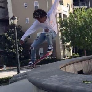 Meet your Posher, Elijah malik